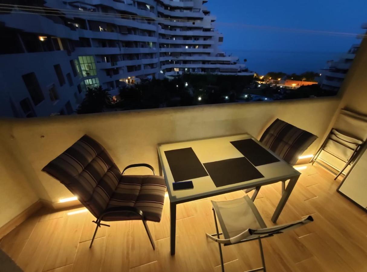 Apartamento En Benalbeach 베날마데나코스타 외부 사진